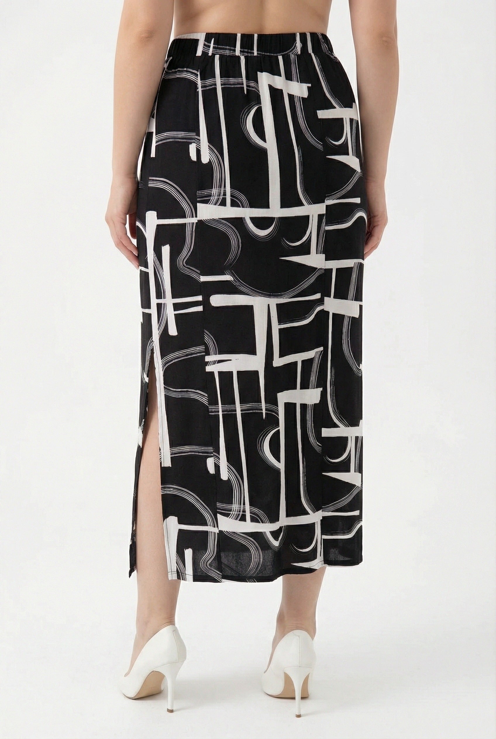 Soyut Desenli Yırtmaç Detaylı Uzun Etek | Siyah Beyaz