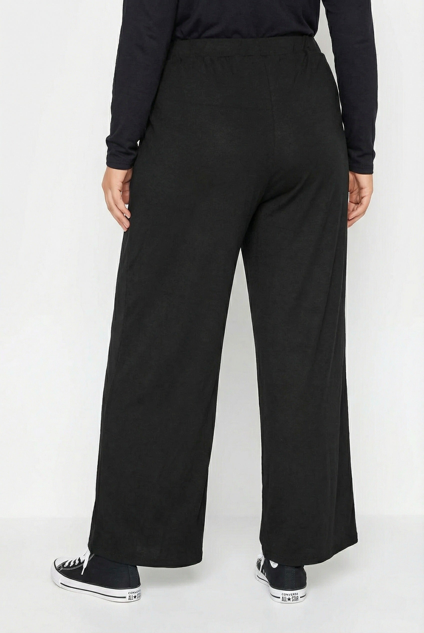 Beli Lastikli Cepli Geniş Paça Pantolon - Şık ve Rahat Tasarım