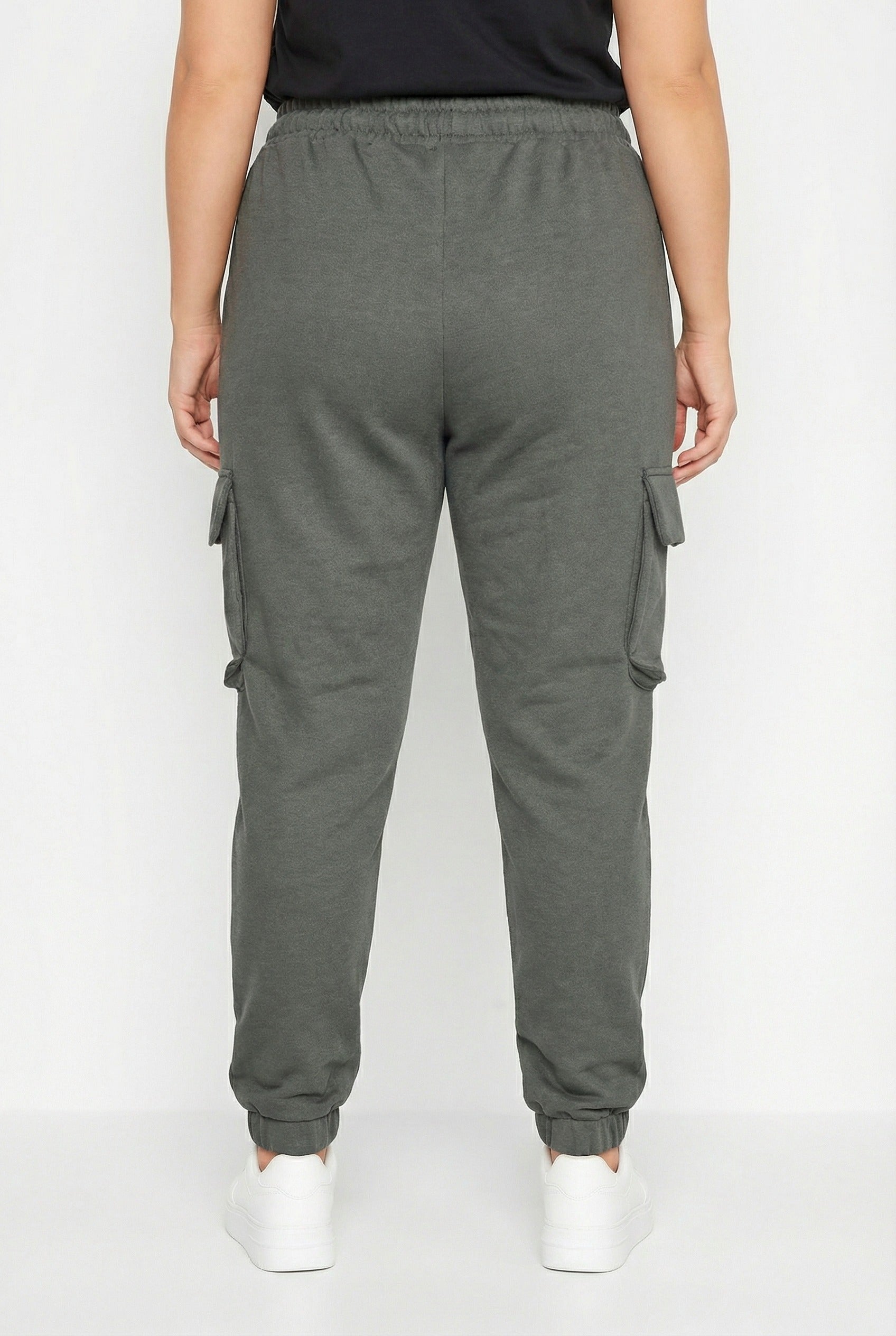 Gri Jogger Pantolon | Lastikli Cepli Kargo Tasarım