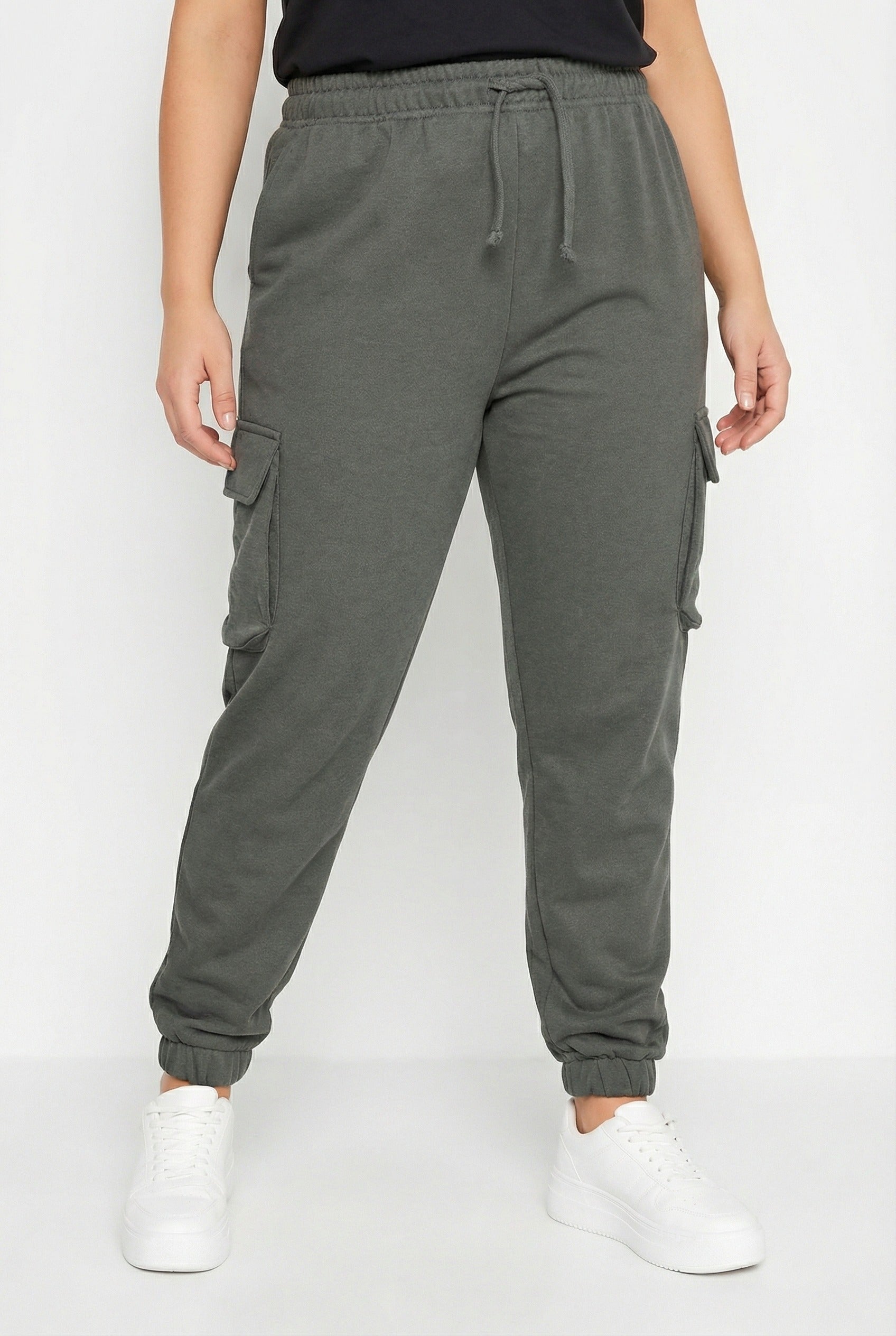 Gri Jogger Pantolon | Lastikli Cepli Kargo Tasarım