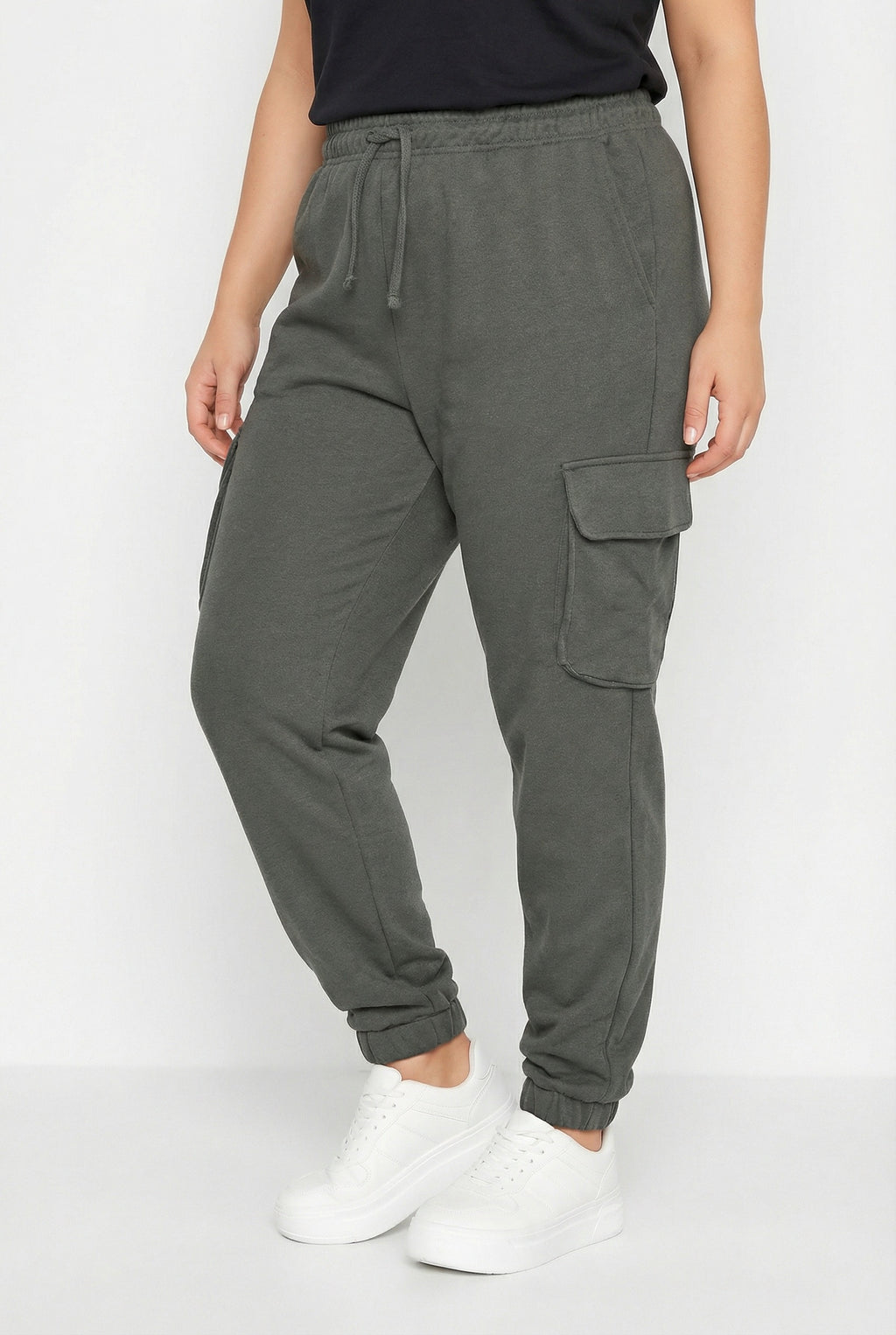 Gri Jogger Pantolon | Lastikli Cepli Kargo Tasarım