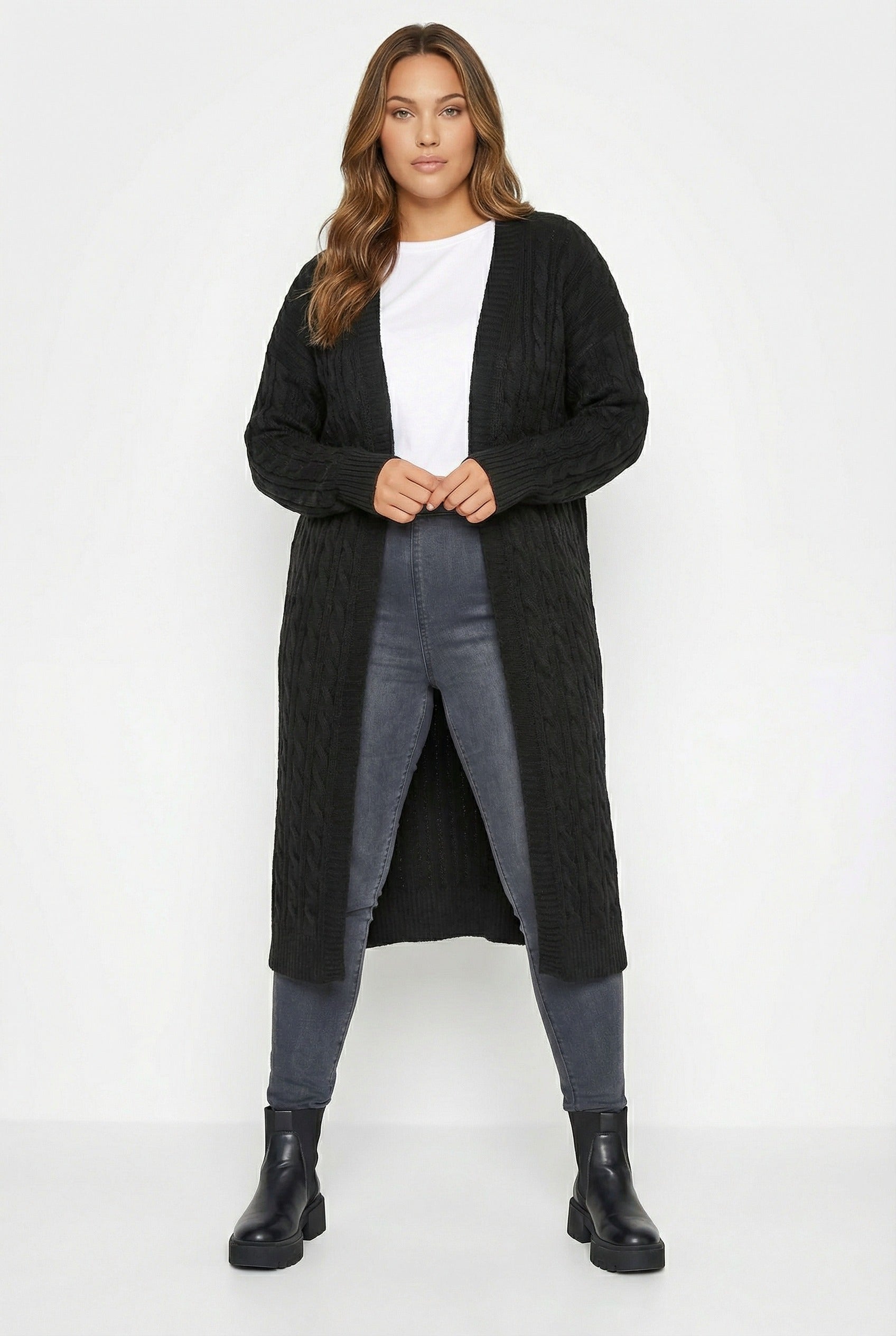 Maksi Uzun Triko Hırka: Rahat ve Şık Uzun Kollu Seçenekler