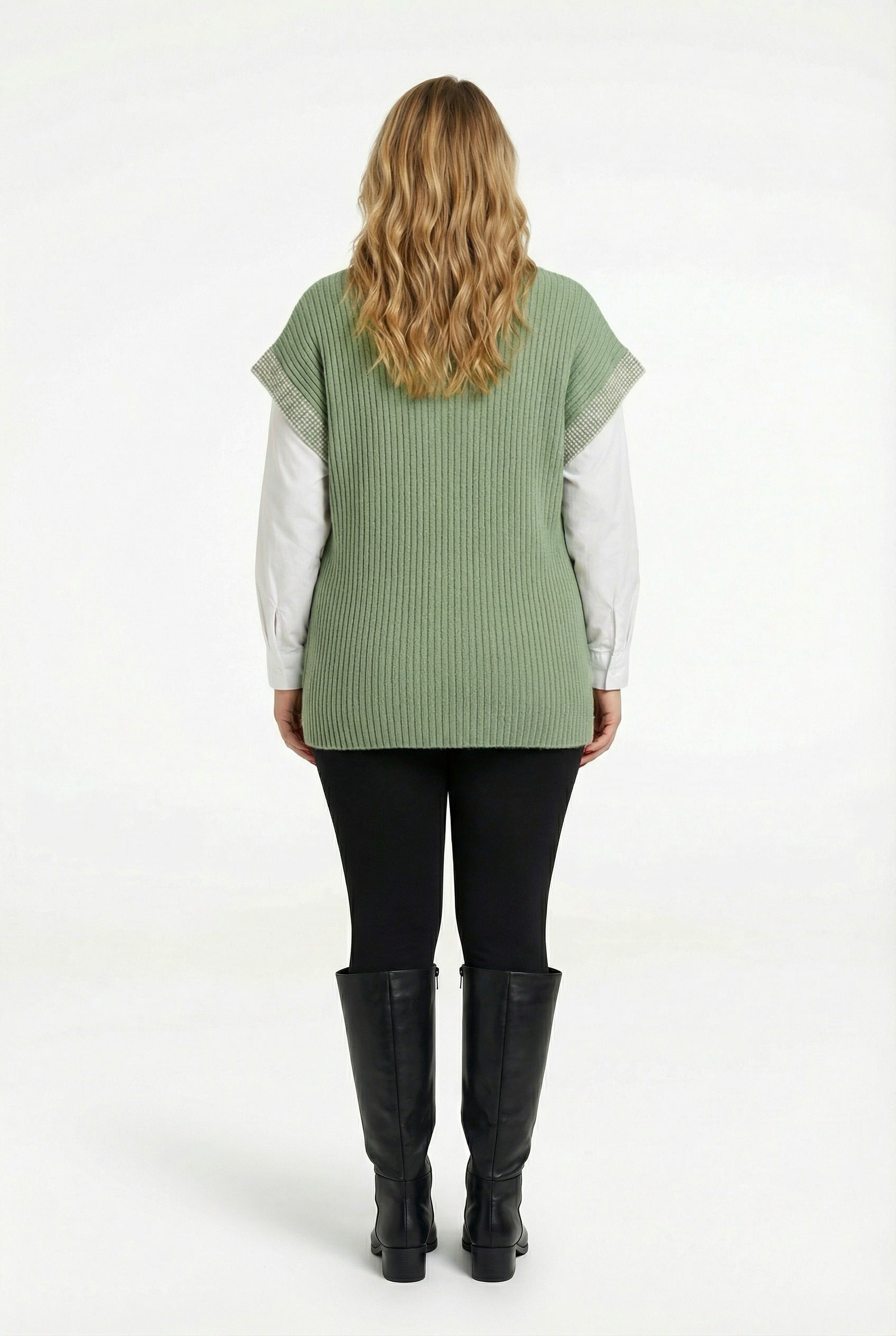 Mint Renk V Yaka Kısa Kollu Triko Süveter - Rahat ve Şık