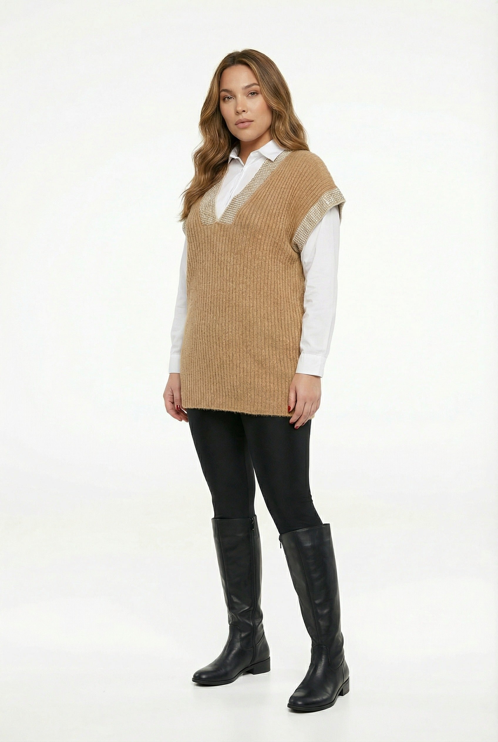 Açık Kahve V Yaka Kısa Kollu Triko Süveter - Rahat ve Şık