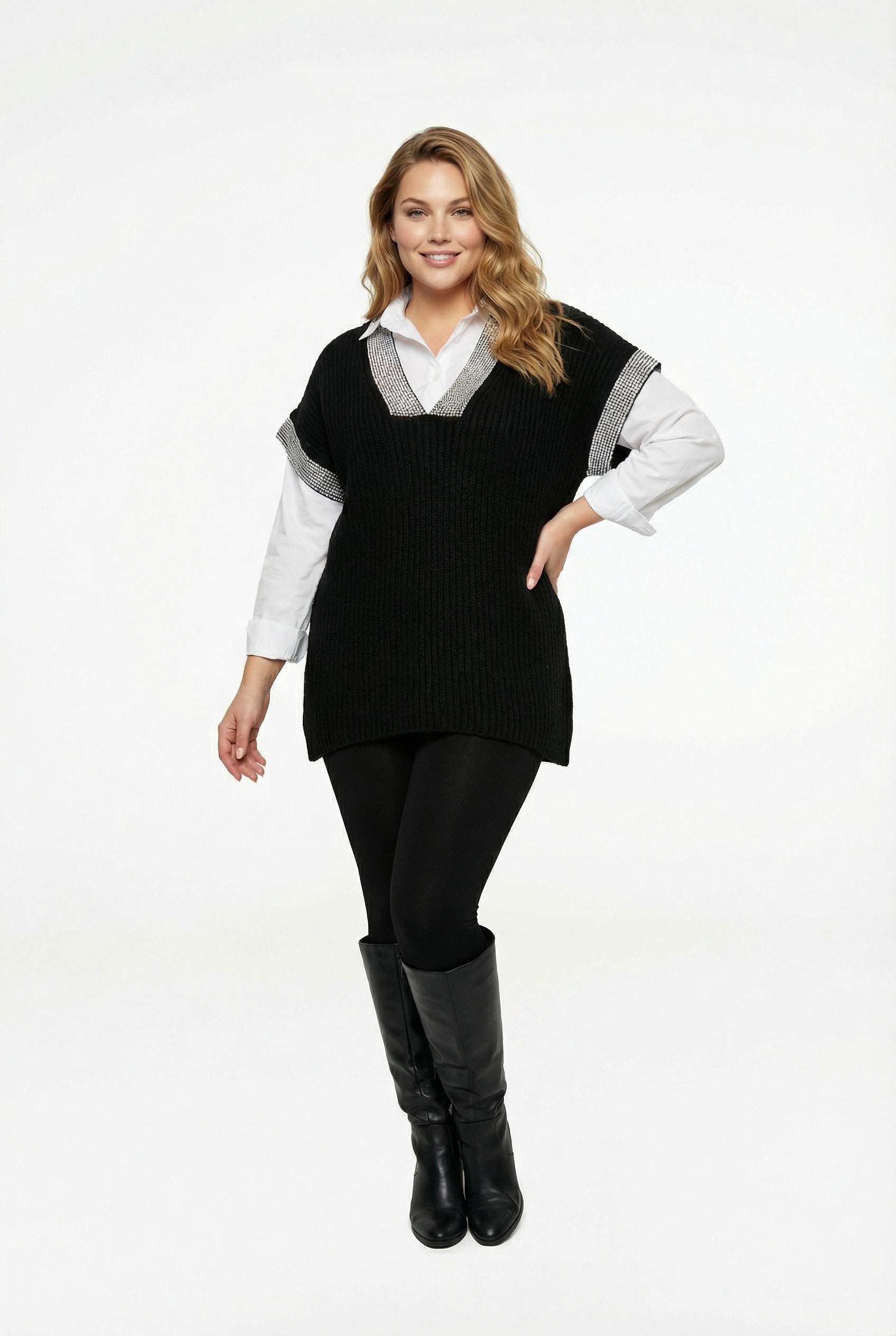 V Yaka Kısa Kollu Triko Süveter - Şık ve Rahat Tasarım