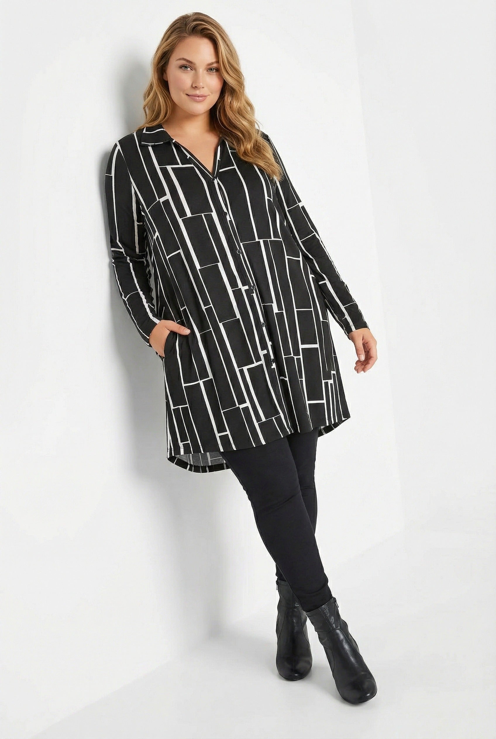 Geometrik Desenli Uzun Kesim Uzun Kollu Gömlek - Şık ve Rahat