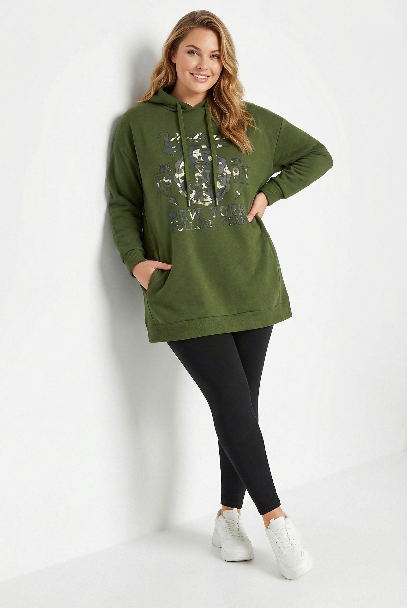 Kapüşonlu Haki Yazı Baskılı Uzun Kollu Sweatshirt