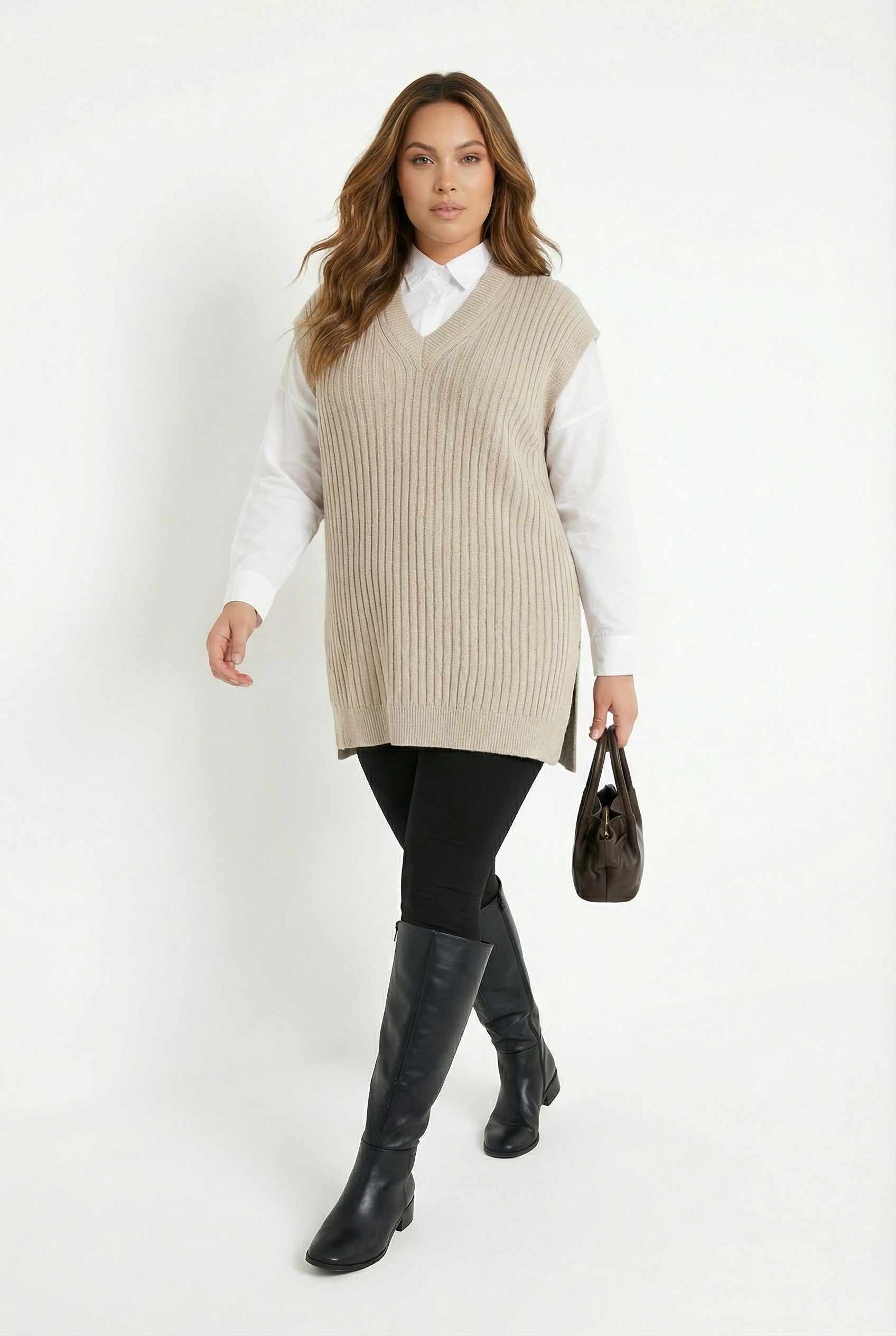 V Yaka Kısa Kollu Triko Süveter - Vizon Renk, Rahat Kesim