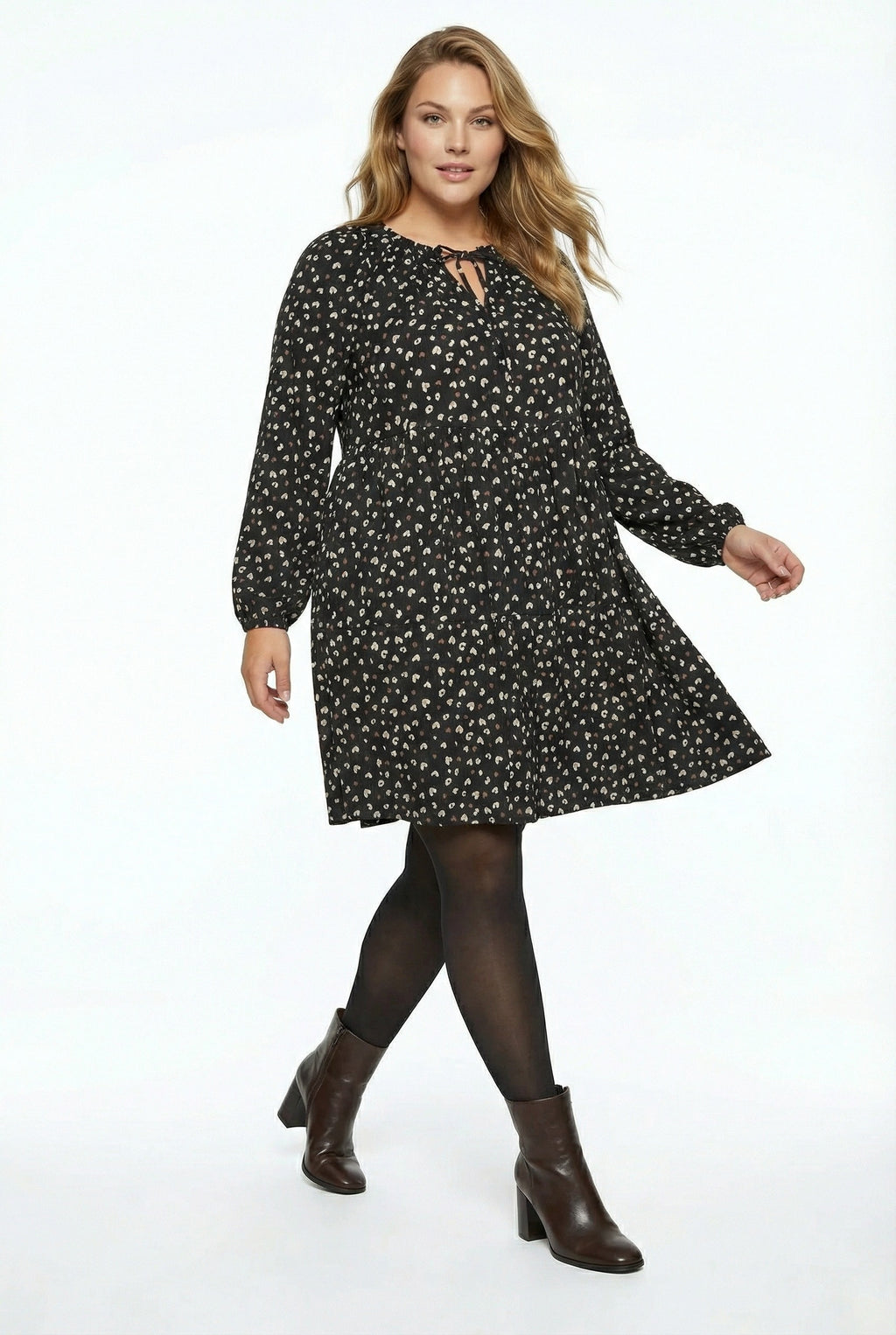 Uzun Kollu V Yaka Mini Elbise - Şık ve Rahat Tasarım