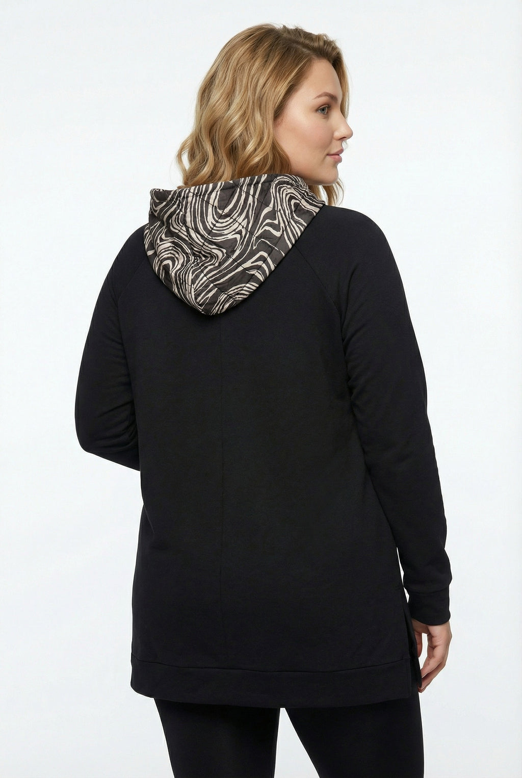 Desenli Kapüşonlu Sweatshirt - Uzun Kollu, Cepli, Yırtmaçlı