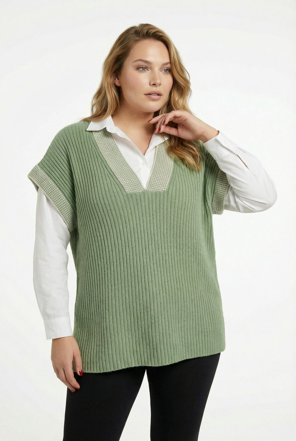 Mint Renk V Yaka Kısa Kollu Triko Süveter - Rahat ve Şık