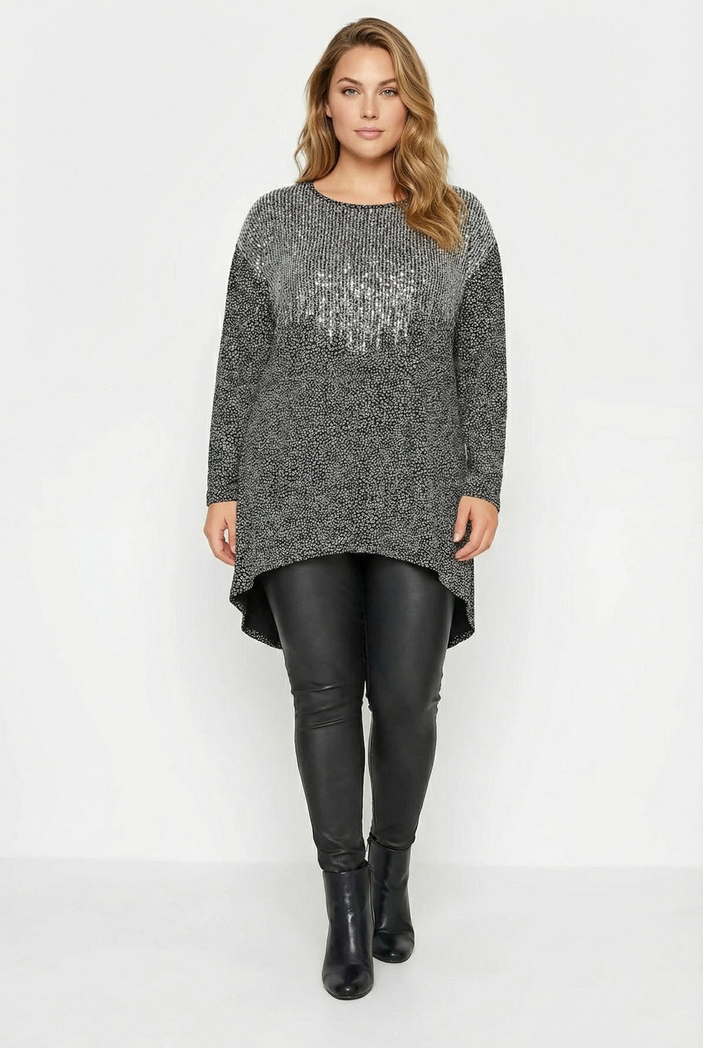 Siyah Uzun Kollu Payet İşlemeli Bluz - Şık ve Rahat Tasarım