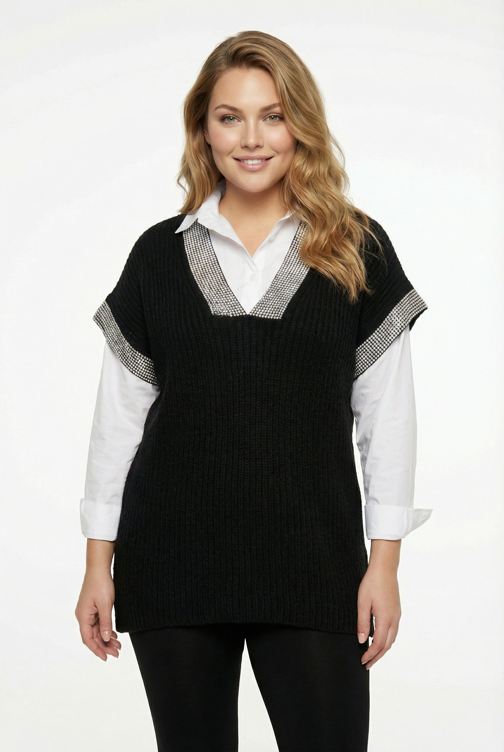 V Yaka Kısa Kollu Triko Süveter - Şık ve Rahat Tasarım