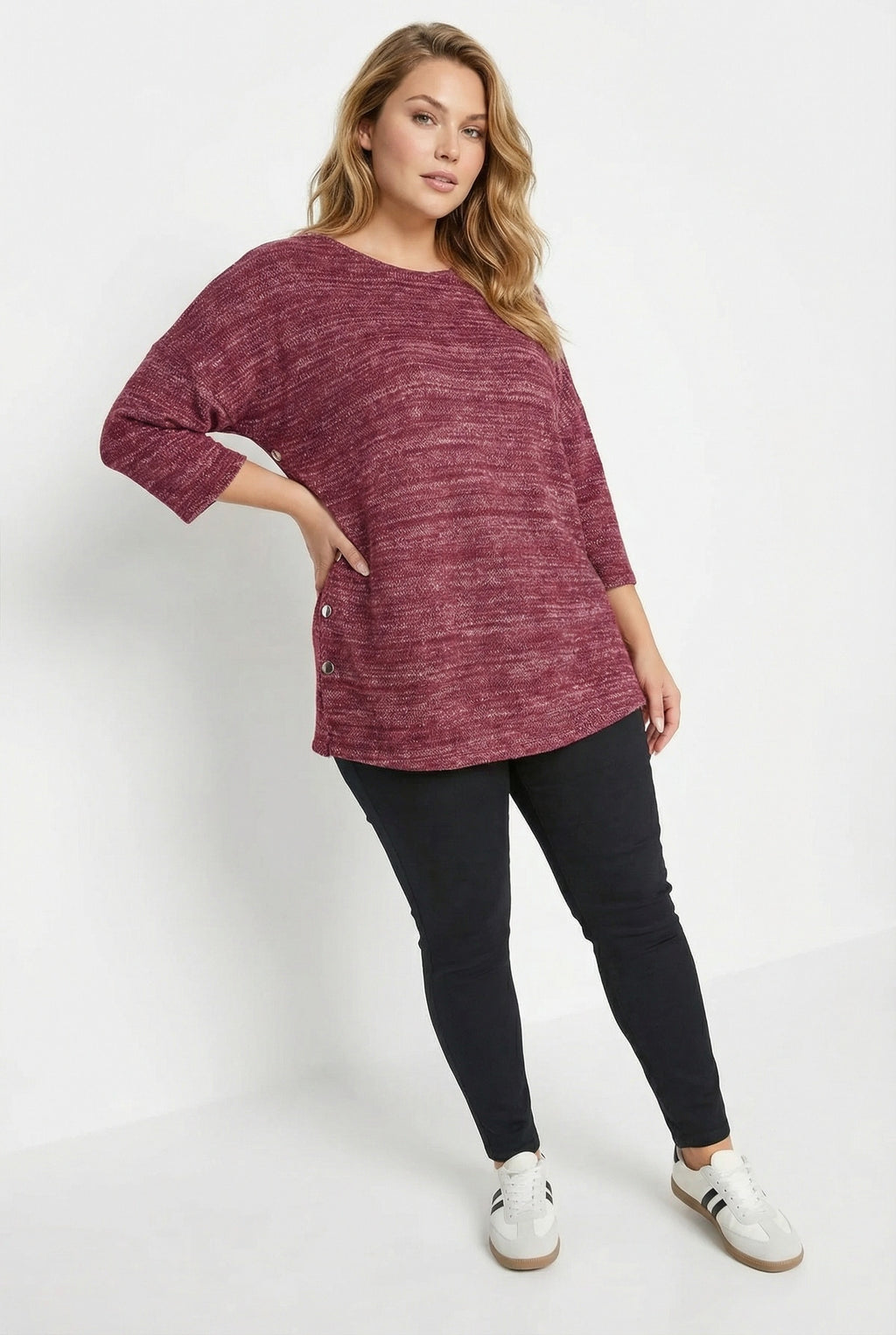 Mor Yarım Kol Düğme Detaylı Rahat Sweatshirt - Konfor ve Şıklık