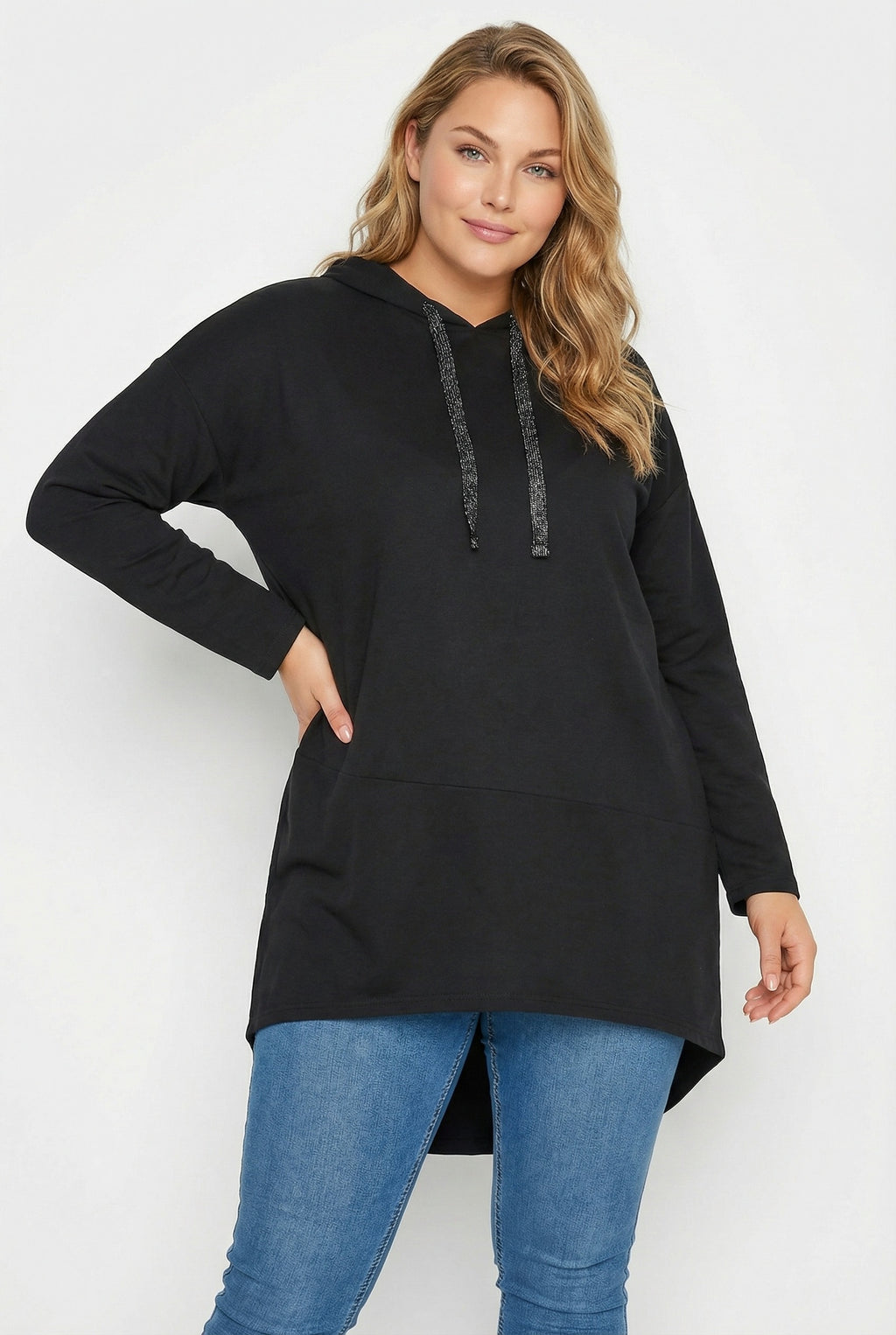 Asimetrik Kesim Kapüşonlu Uzun Sweatshirt - Rahat ve Şık Tasarım