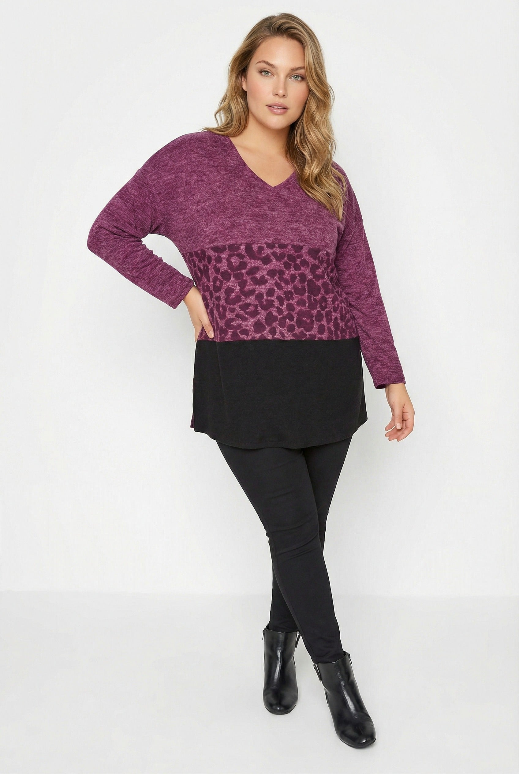 Mor V Yaka Uzun Kollu Peluş Sweatshirt - Şık ve Rahat Tasarım